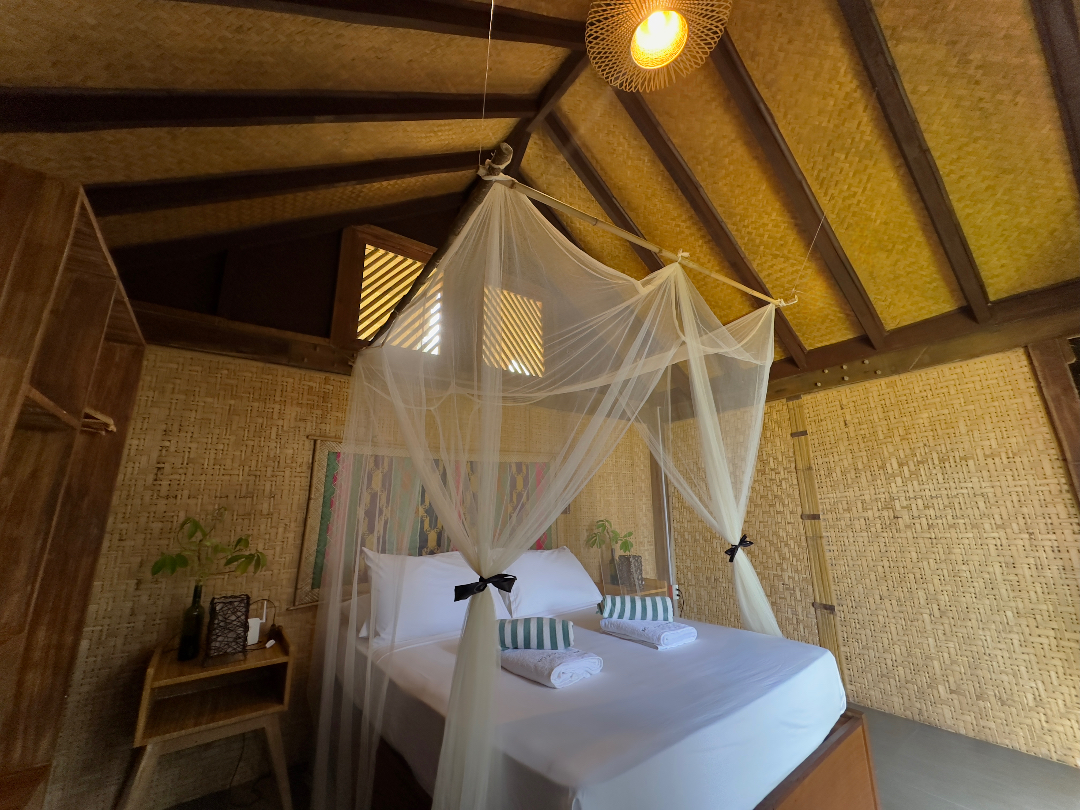 Regular cabin images